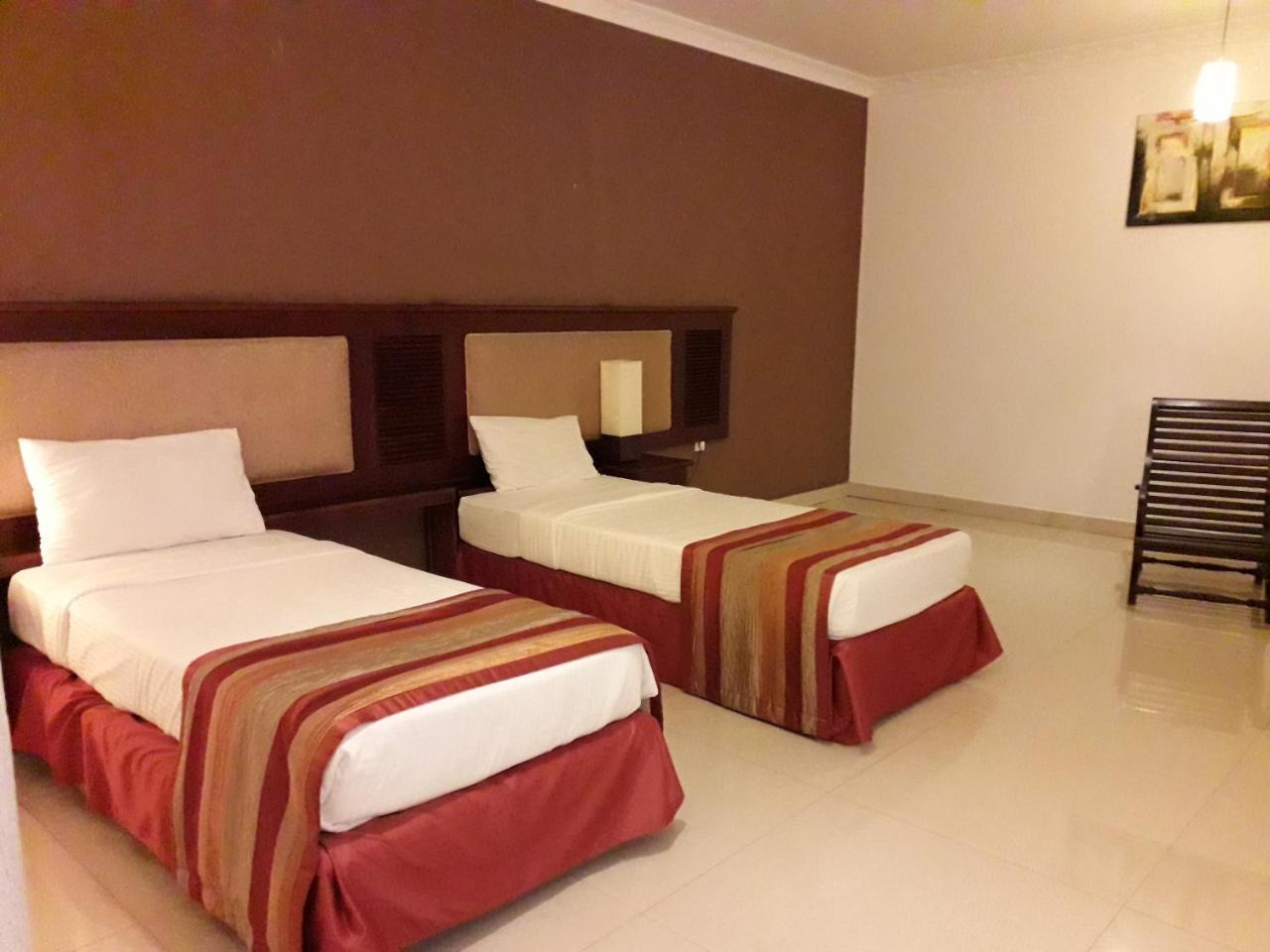 Avenra Gangaara Hotel Wennappuwa Dış mekan fotoğraf